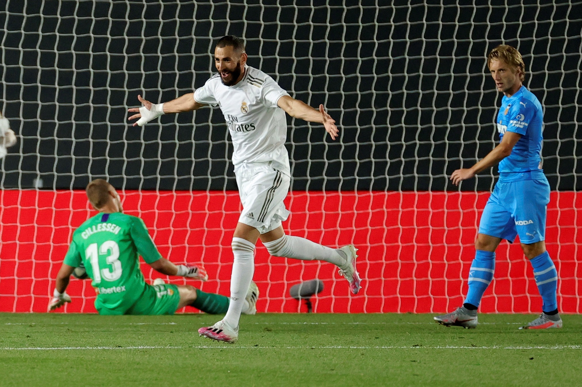 El SÚPER GOLAZO de Karim Benzema que está dando la vuelta al mundo (VIDEO)