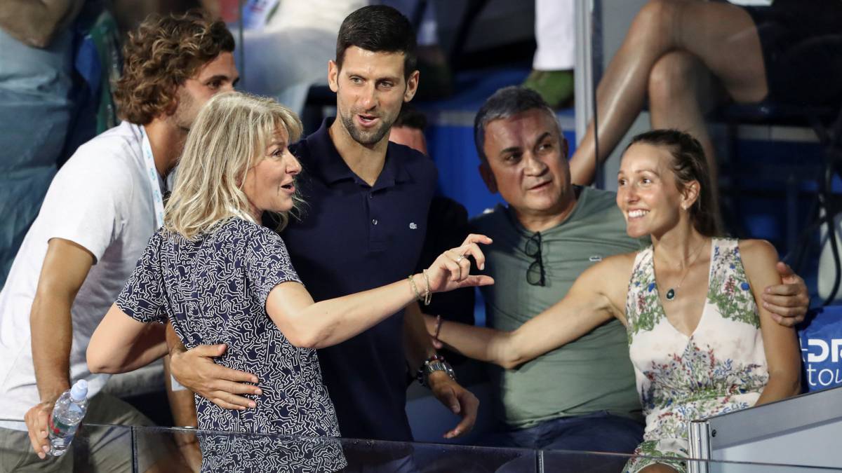 ¡Lo que faltaba! El padre de Djokovic culpó a otro tenista del brote de Covid-19 en el torneo