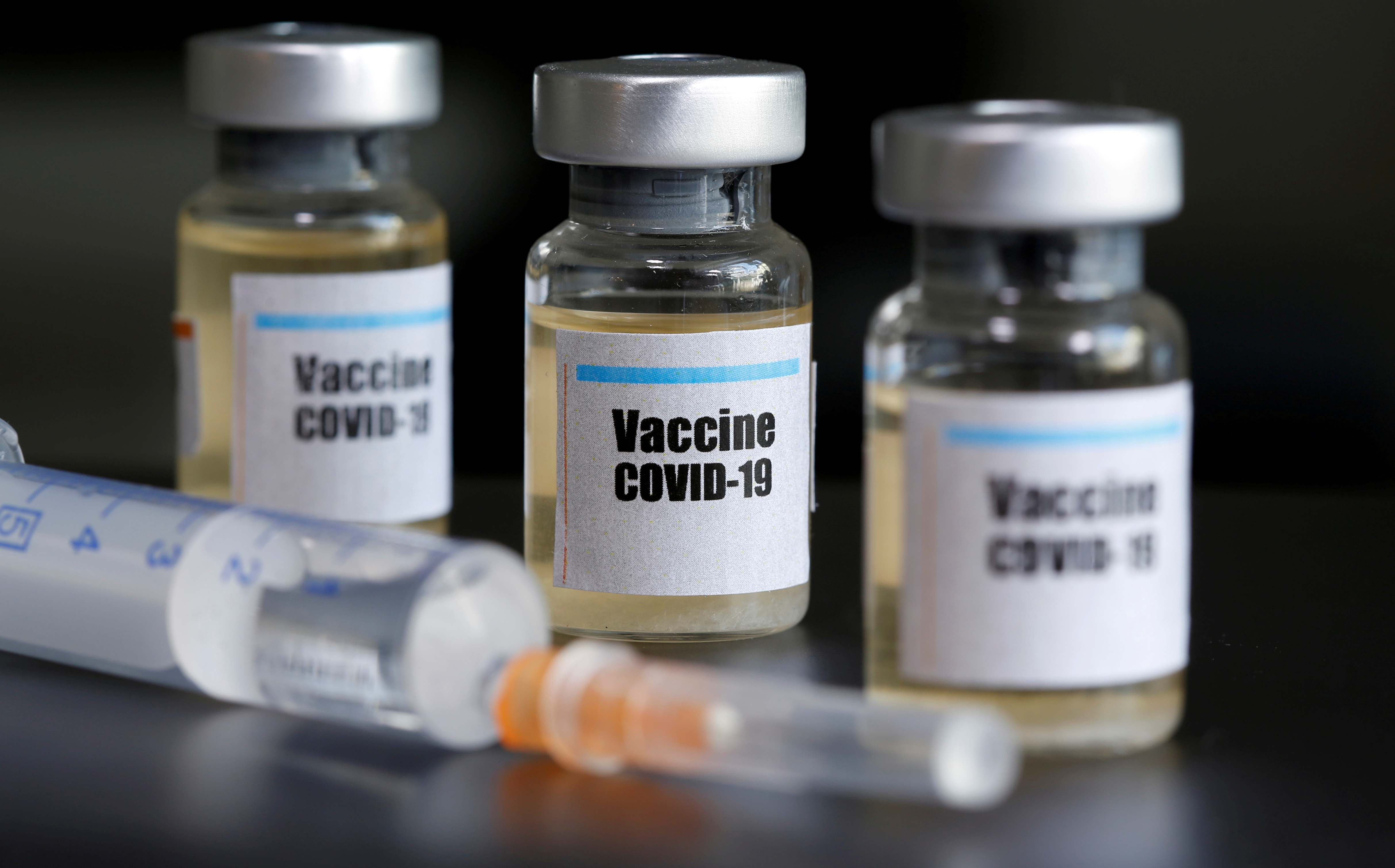 Fabricantes responden: ¿A qué precio se venderán las eventuales vacunas contra el Covid-19?