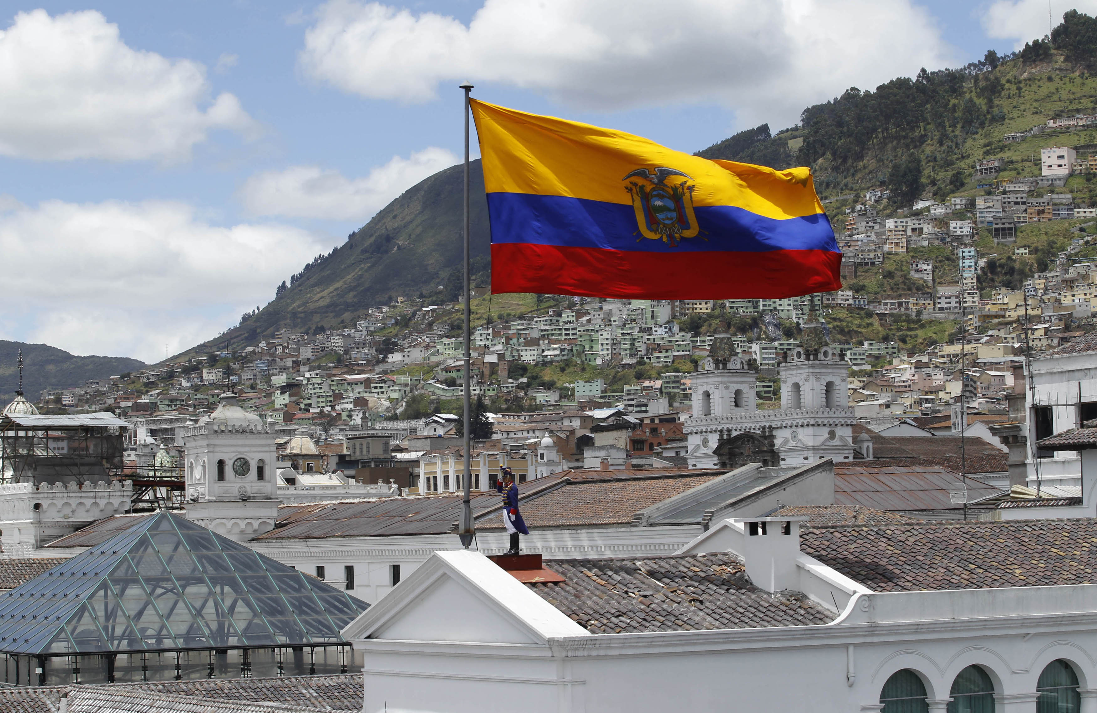 Ecuador insta al régimen de Maduro a cesar los actos de persecución e intimidación
