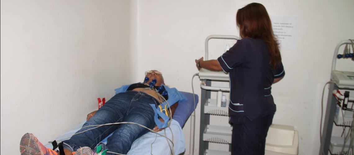 Pacientes de cardiología sobreviven con marcapasos usados
