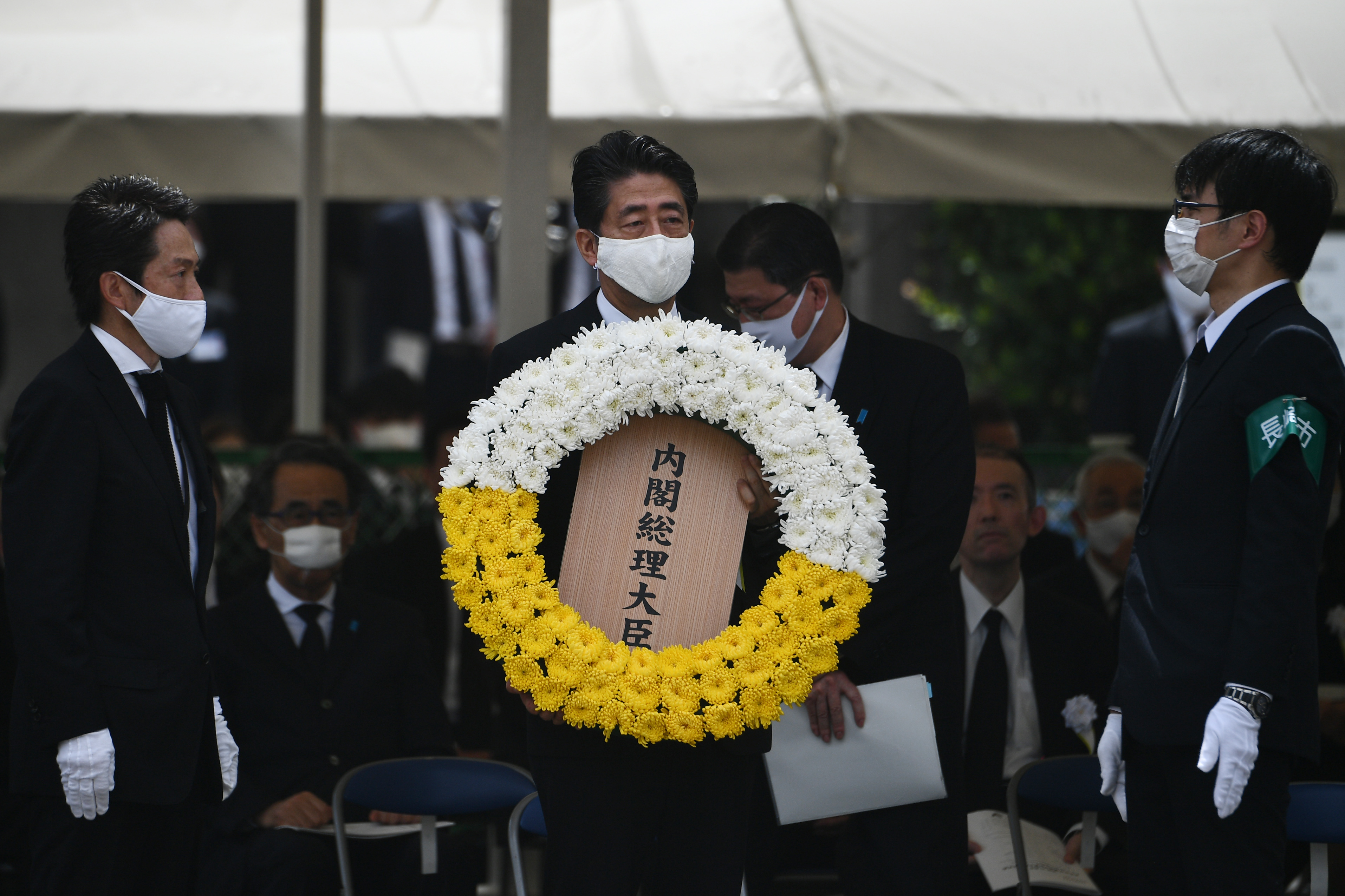 Nagasaki conmemora los 75 años del lanzamiento de la bomba atómica (FOTOS)
