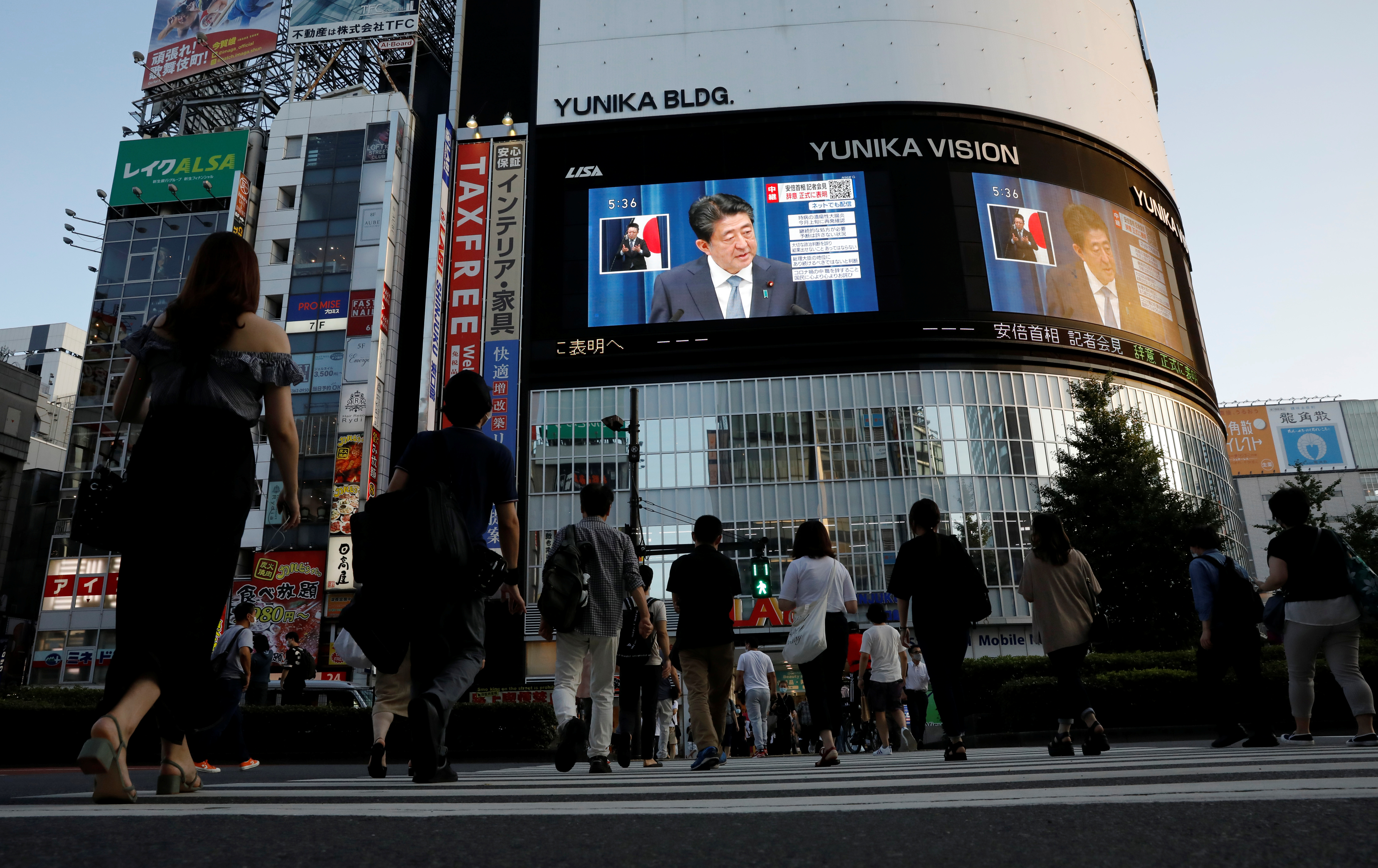 Cinco posibles candidatos a la sucesión del primer ministro japonés Abe
