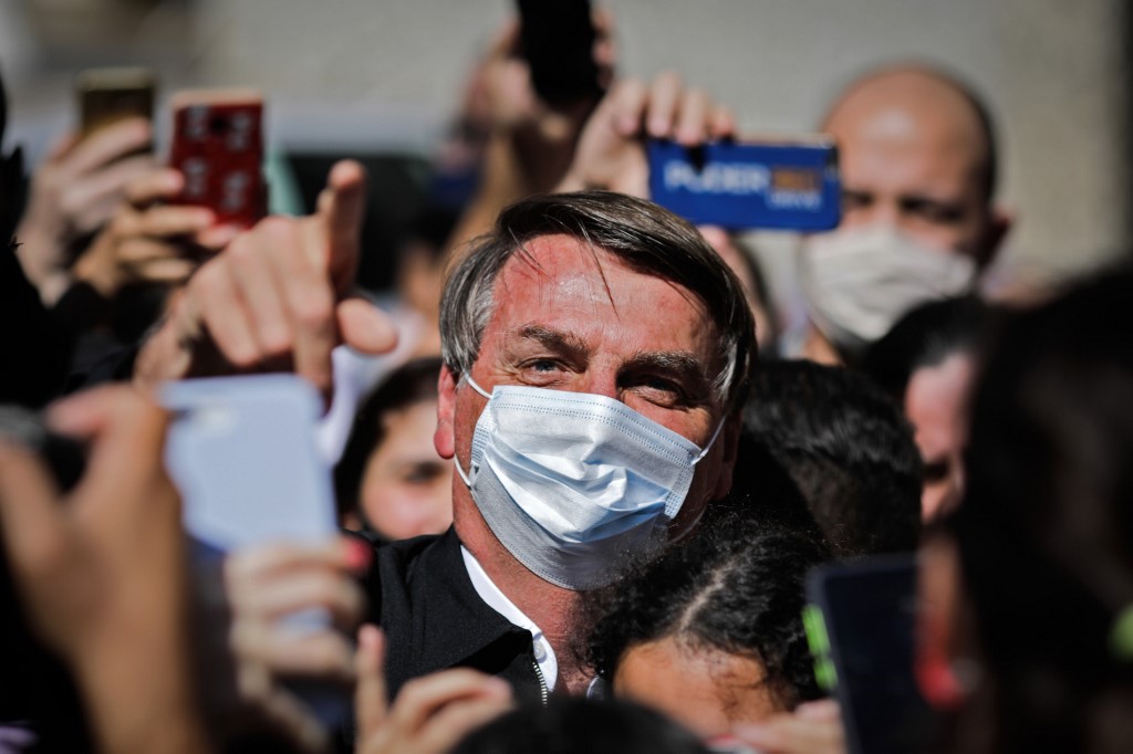 Bolsonaro llama “idiotas” a quienes piden al Gobierno que compre vacunas contra el coronavirus
