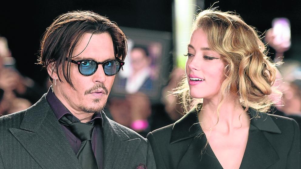 Ten cuidado y no te emociones: La ex esposa tóxica de Johnny Depp en topless (FOTOS)
