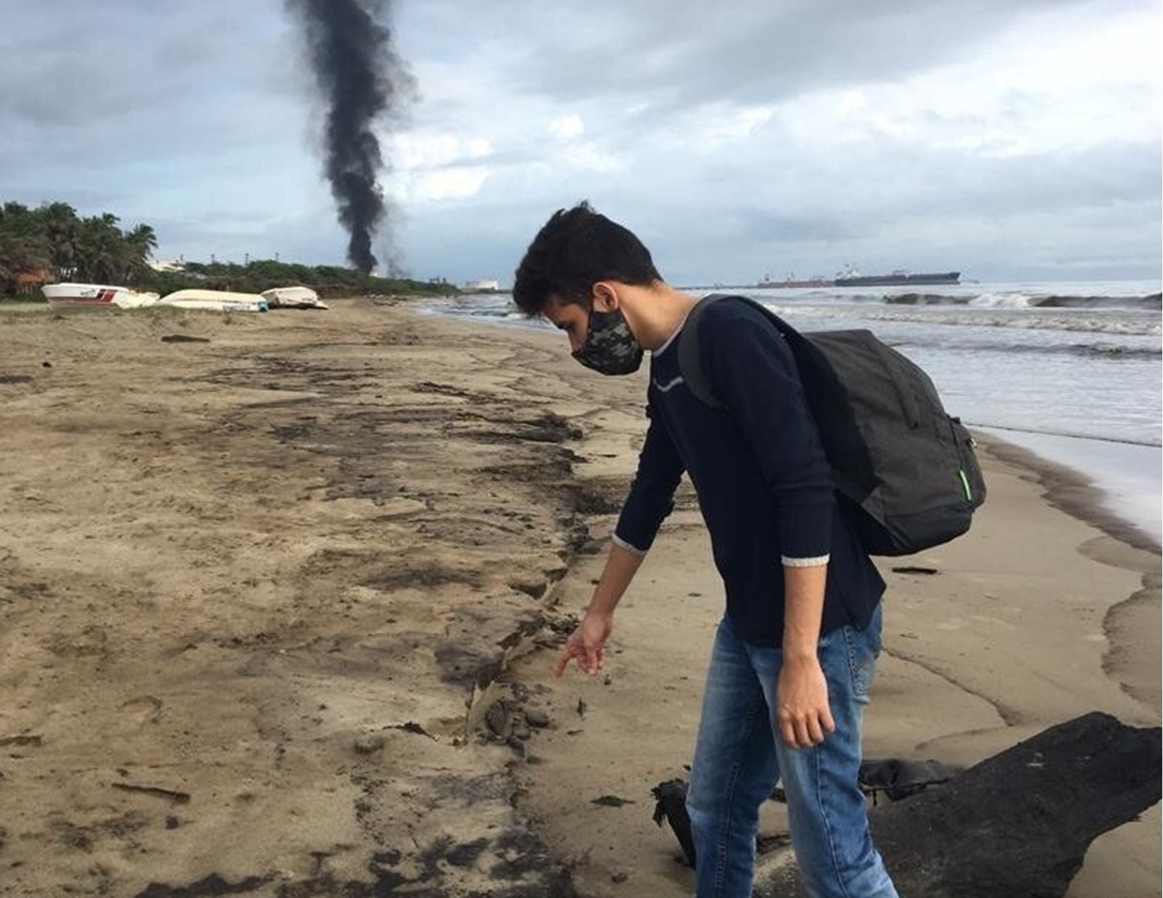 What the oil spill in Venezuela tells us about its politics