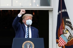 Trump niega haber renunciado a la lucha  contra  el coronavirus