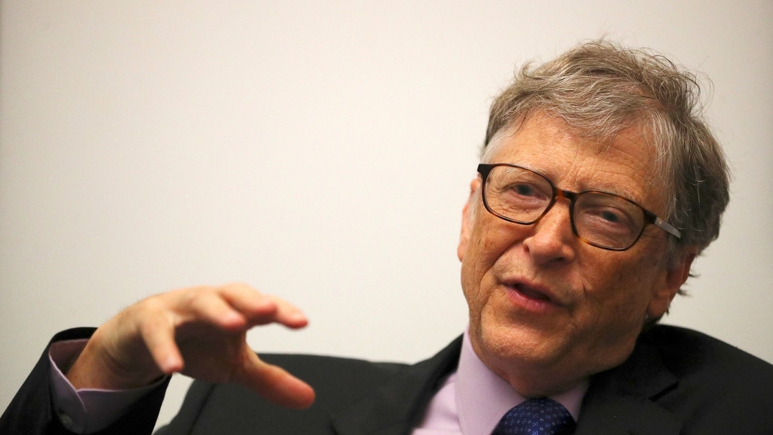 Bill Gates predice la muerte de los celulares: serán reemplazados por “tatuajes electrónicos”