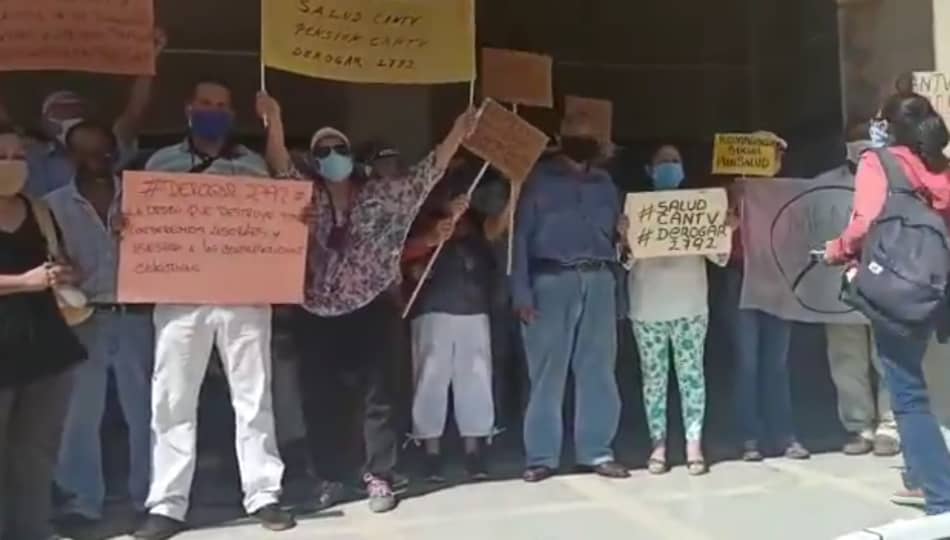 Trabajadores de Cantv protestan en Nueva Esparta por derecho a la salud #19Nov (Video)