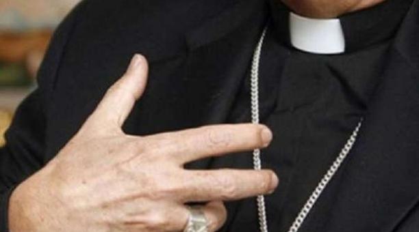Exnuncio del Vaticano en Francia condenado a cárcel