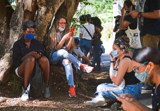 El internet móvil, una nueva revolución para Cuba