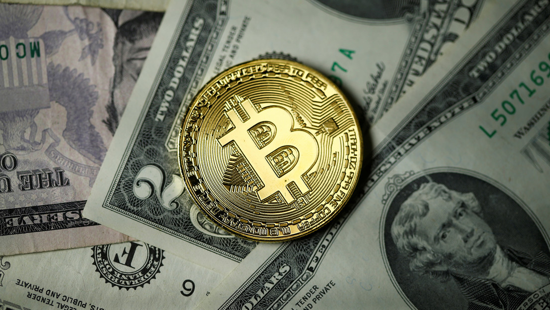 El bitcóin sigue batiendo récords: Supera los 34 mil dólares
