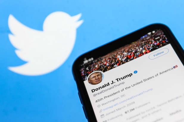 Twitter suspenderá la cuenta de Trump por al menos 12 horas