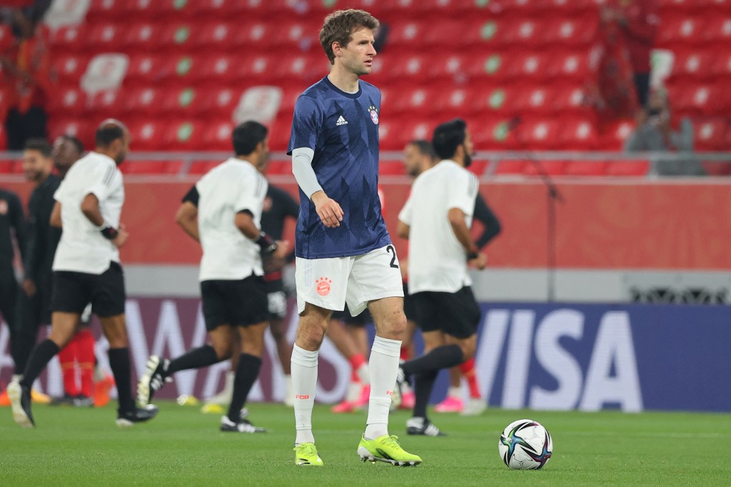 Figura del Bayern de Múnich, Thomas Müller, da positivo por coronavirus antes de la final del Mundial de Clubes