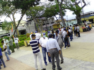 Habitantes de Maturín tomaron la plaza Piar por el Día de la Juventud #12Feb (Foto)