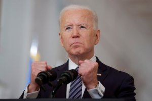 Biden calificó de “ataque constitucional” a las restricciones de republicanos al voto
