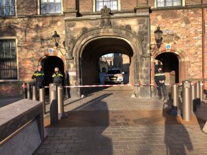 Evacúan parcialmente el complejo parlamentario neerlandés por amenaza de bomba