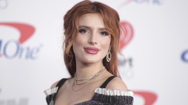 “Es mucha presión”: Bella Thorne reveló cómo se sintió siendo un “niño Disney”