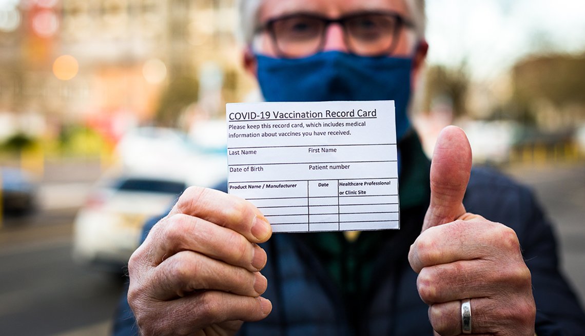 Alertaron sobre falsas tarjetas de vacunación en EEUU (Video)
