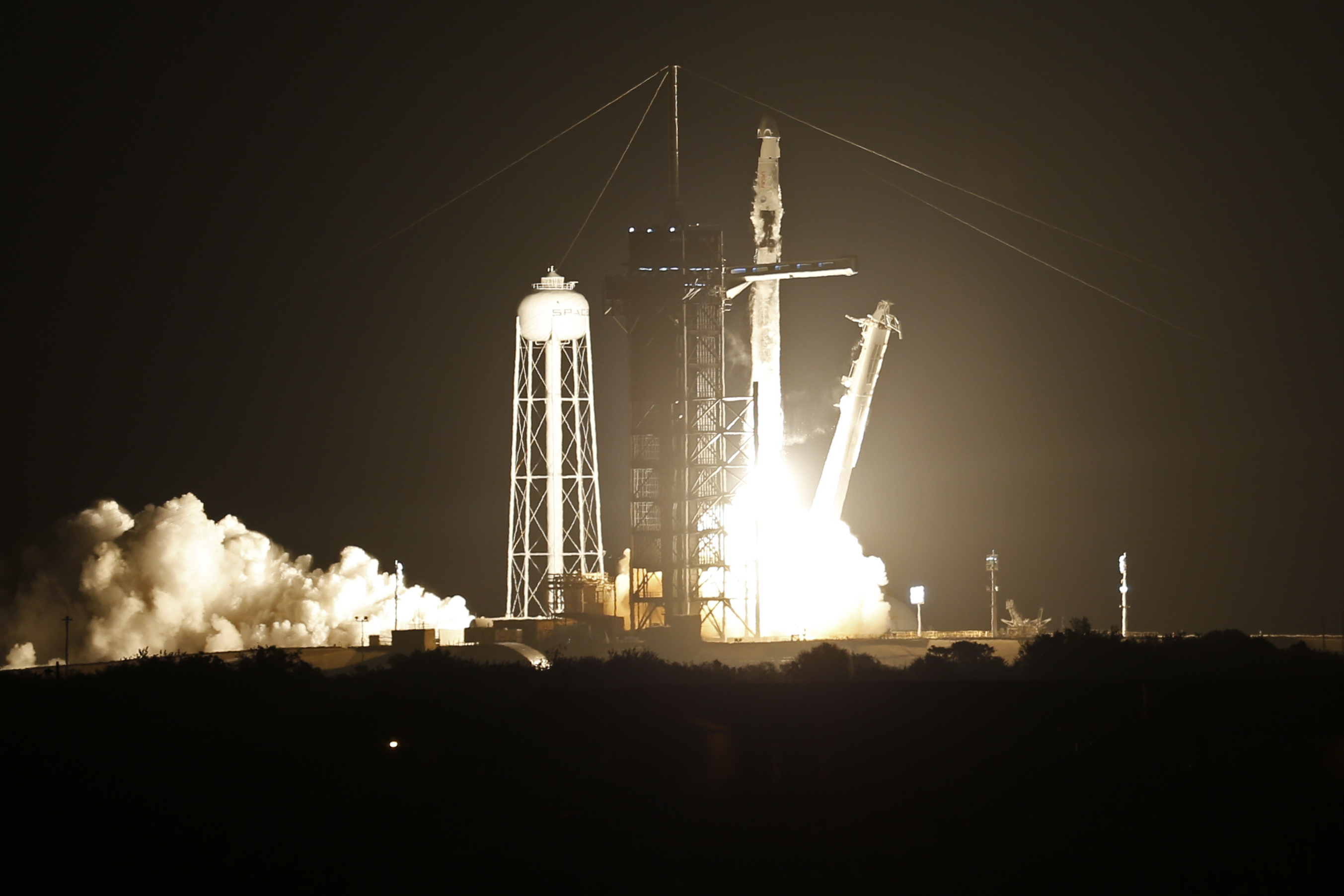 Despega la tercera misión tripulada de SpaceX hacia la Estación Espacial Internacional