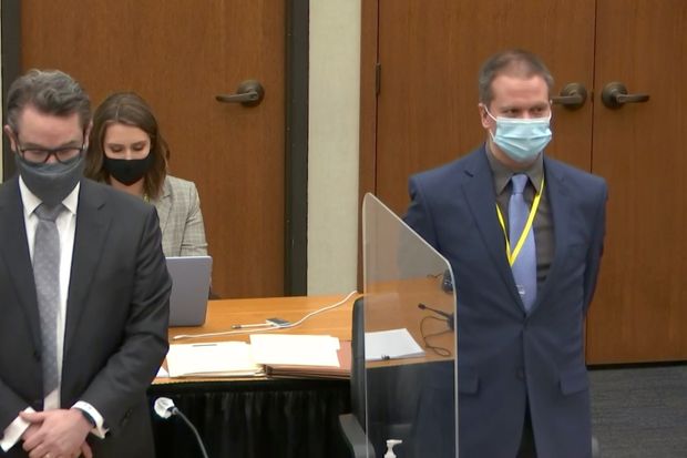 El jurado aún delibera el veredicto del ex policía, Derek Chauvin, acusado de asesinar a George Floyd (VIDEO)