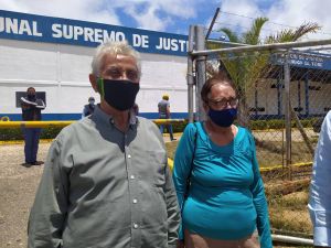 Academias venezolanas condenaron la detención de Milagros Mata Gil y Juan Manuel Muñoz por su escrito “Fiesta mortal”