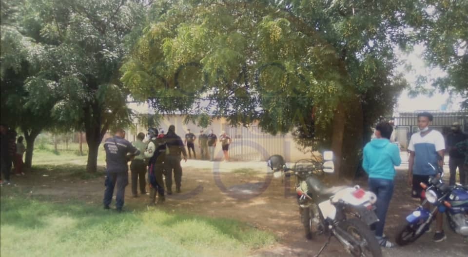 Hombre murió electrocutado al podar un árbol en Ciudad Ojeda