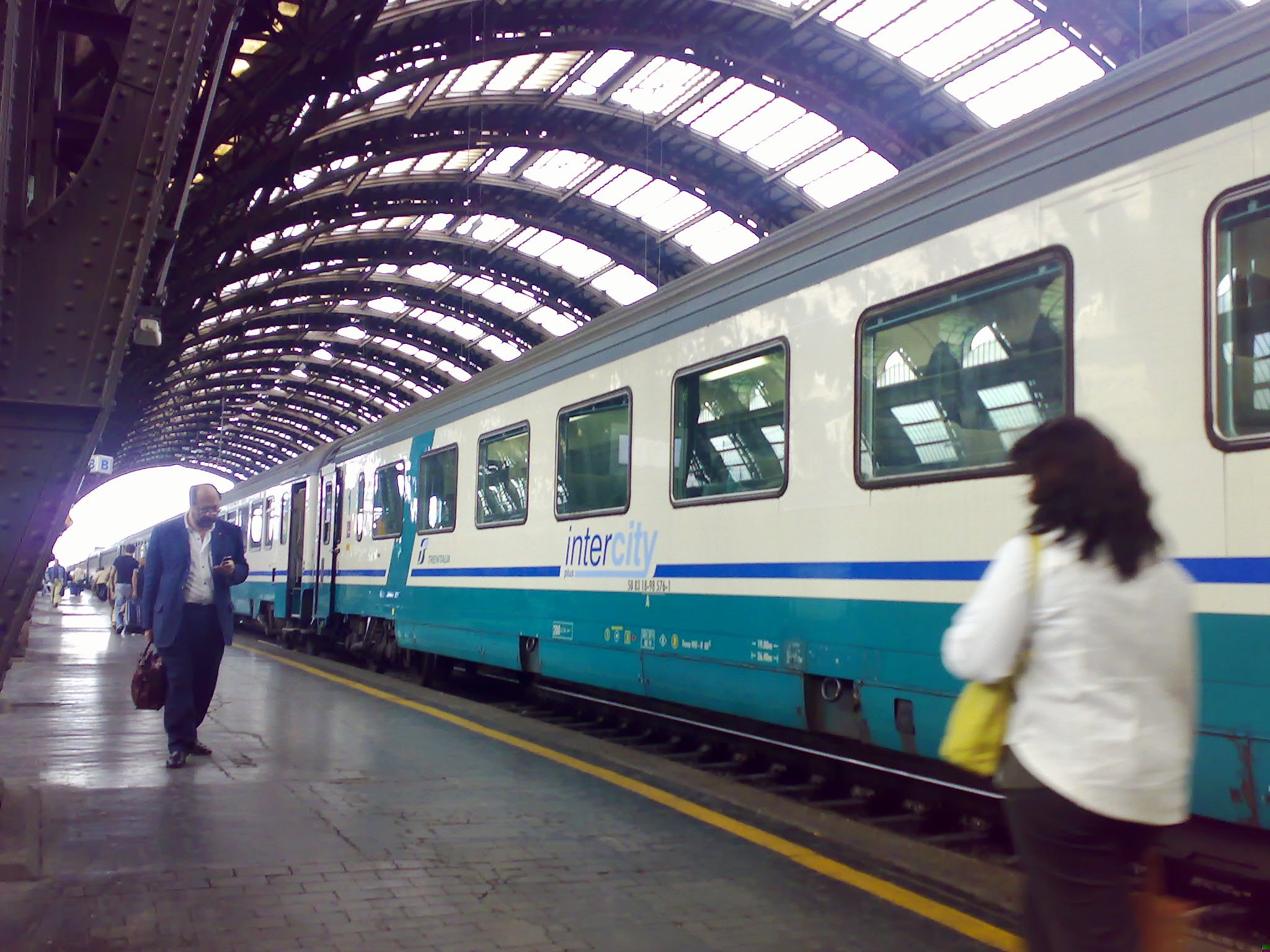 Negativo para coronavirus: Llega el primer tren “libre de Covid-19” para pasajeros en Italia