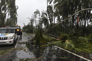 Continúa la búsqueda de 89 personas desaparecidas en India tras el paso del ciclón Tauktae