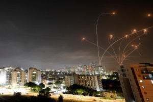 En VIDEO: volvieron a lanzar cohetes contra Israel desde la Franja de Gaza
