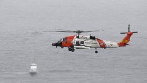 Al menos tres muertos tras volcarse una embarcación frente a la costa de California