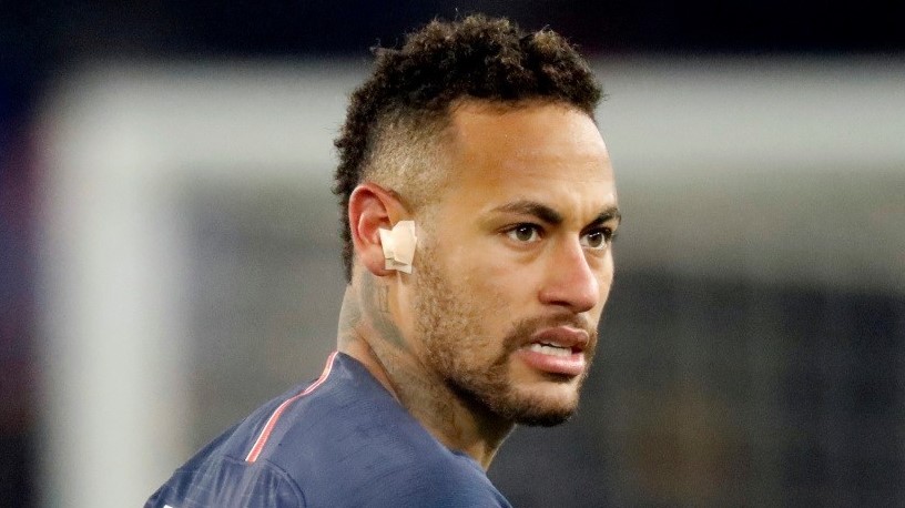 Neymar es suspendido para la final de la Copa de Francia