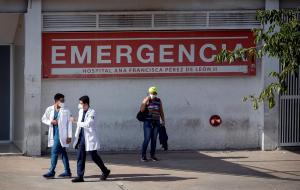 Médicos Unidos de Venezuela alertaron que la pandemia está fuera de control