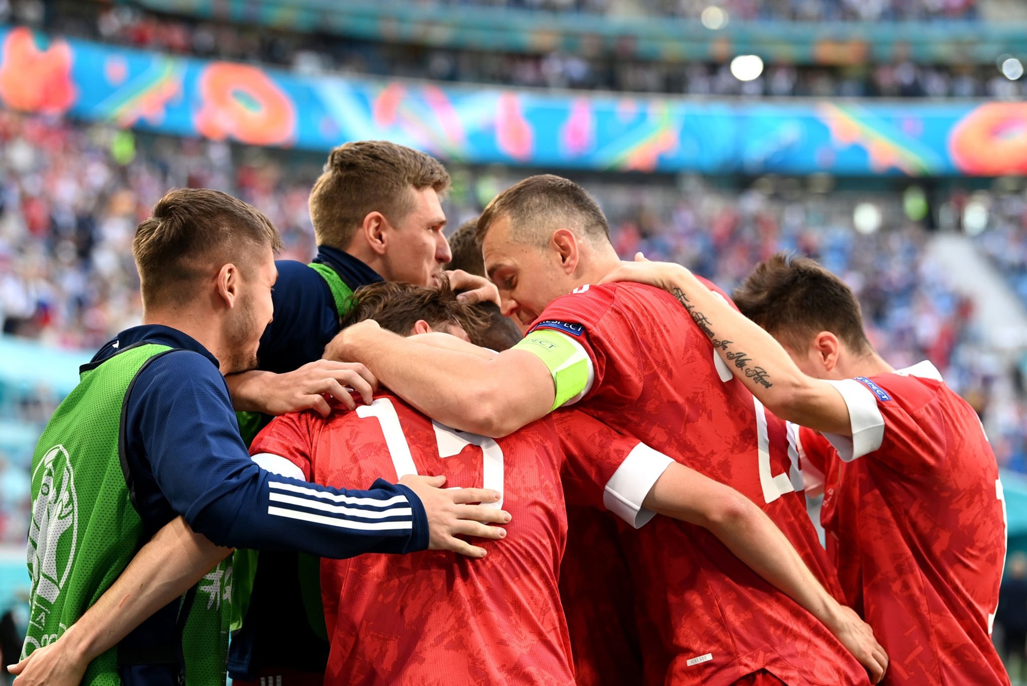 Rusia logra su primera victoria en la Eurocopa al ganar 1-0 a Finlandia