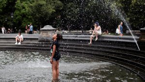 Abrasadora ola de calor durará más de lo estipulado en EEUU