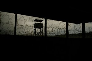 Administración de Biden traslada un prisionero de Guantánamo a Marruecos