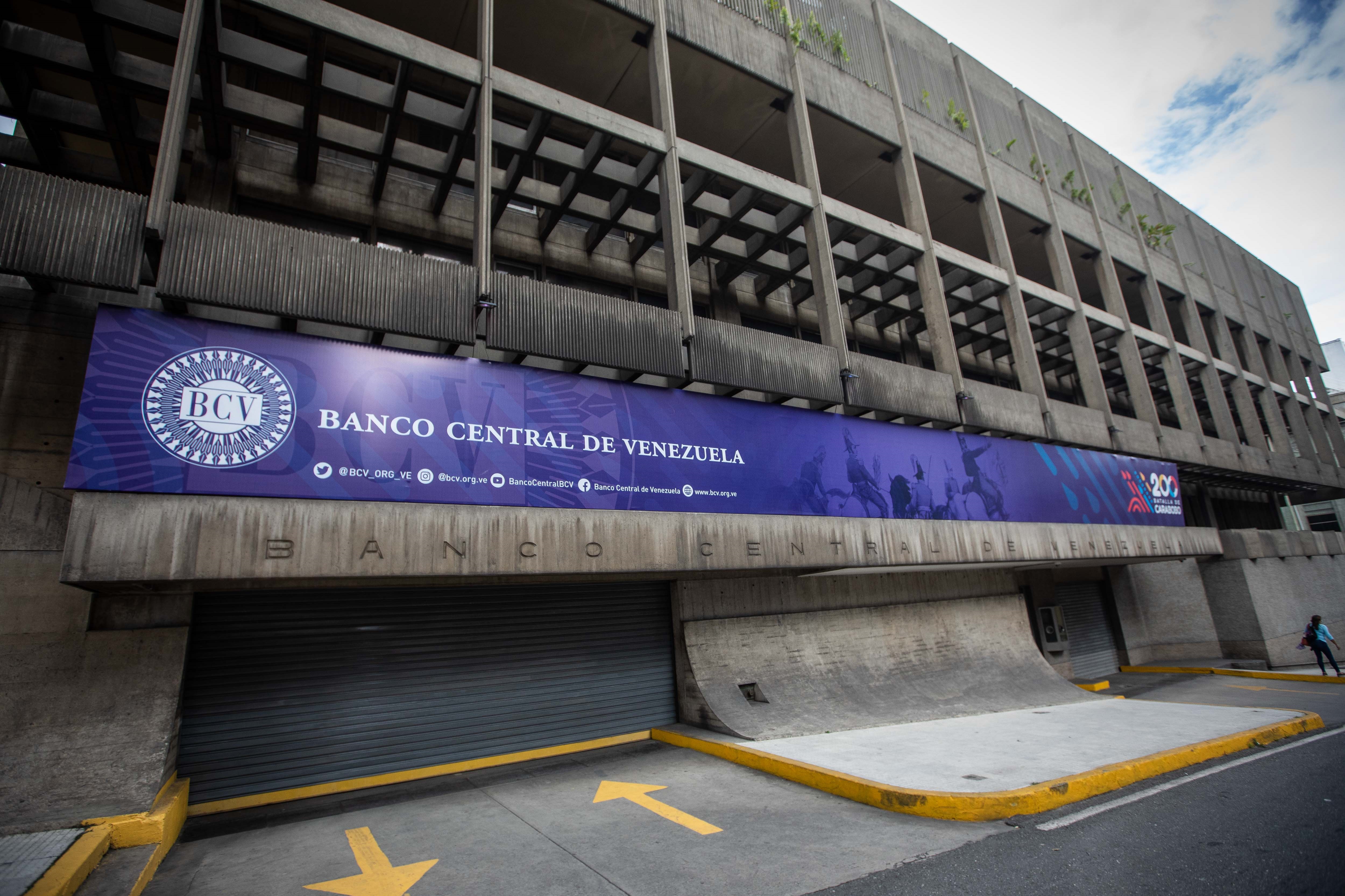 Intervención cambiaria del BCV sólo alarga la agonía de los venezolanos