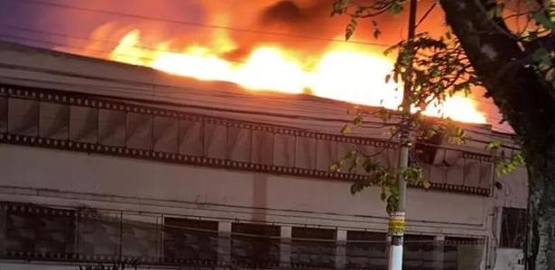 En Imágenes: Incendio destruyó galpón de la Cinemateca Brasileña con 2 mil copias de filmes