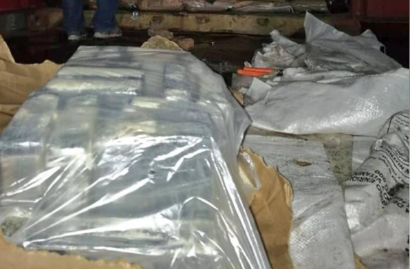 Incautan en España 700 kilos de cocaína en un contenedor procedente de El Salvador