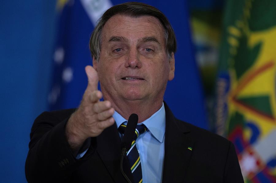 Bolsonaro responde a la justicia electoral de Brasil: Asegura que no acepta “intimidaciones”