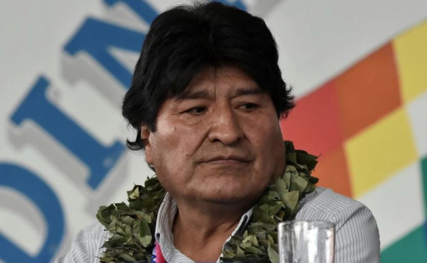 Congreso de Perú declaró persona non grata a Evo Morales