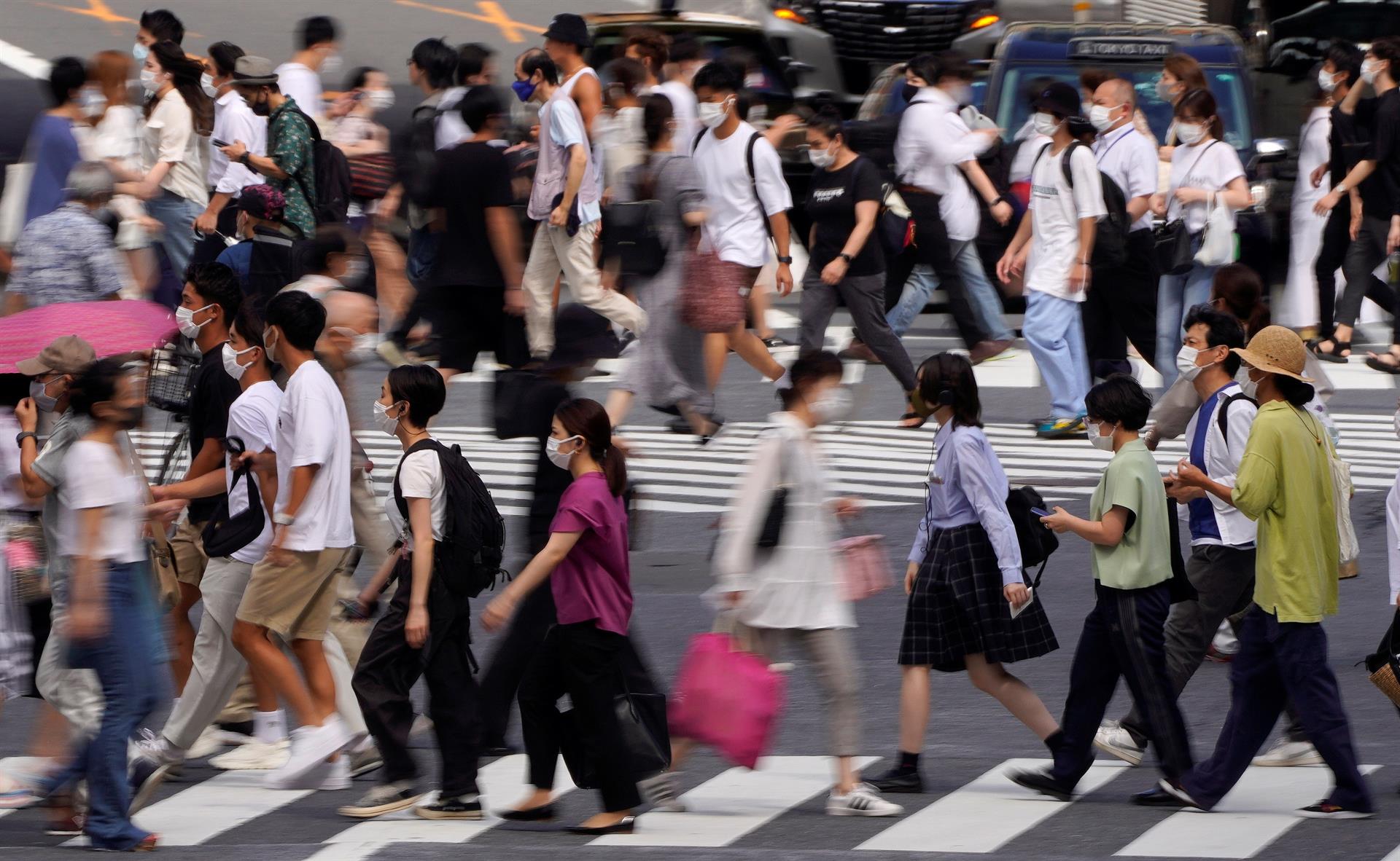 Las infecciones de Covid-19 en Tokio caen a menos de 100 diarias