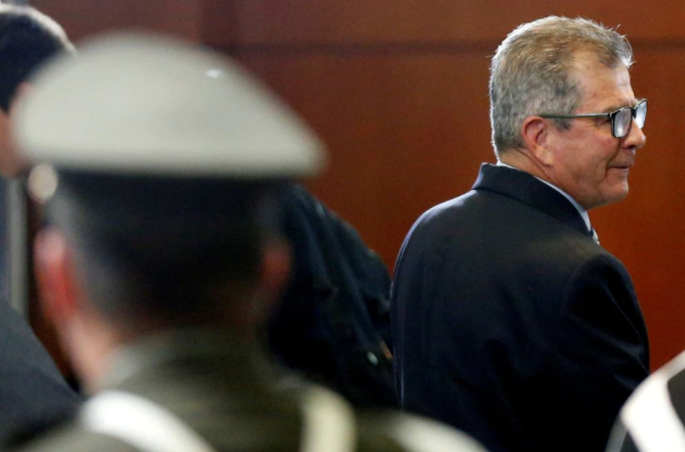 Exgeneral Mario Montoya no podrá ser juzgado por la Fiscalía colombiana