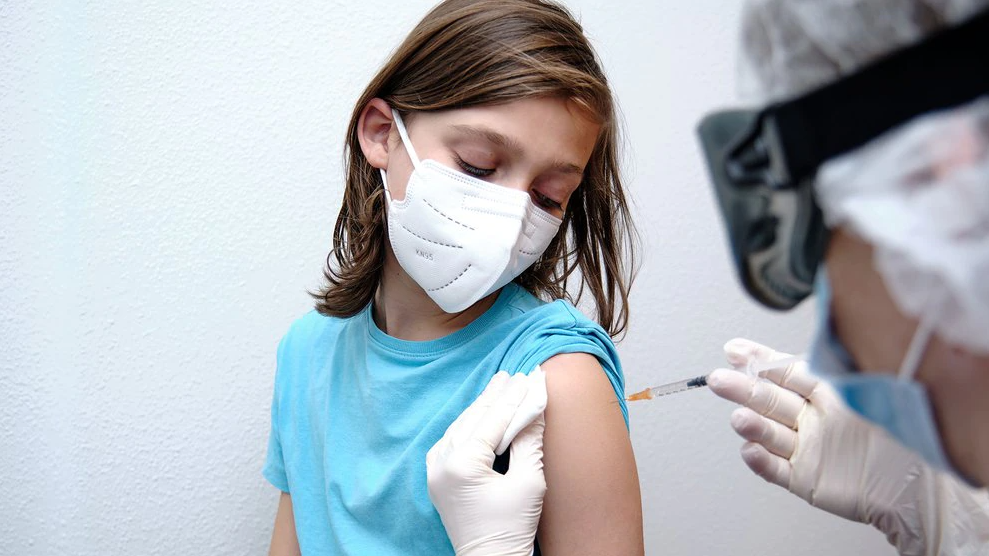El primer estado de EEUU que recomienda no vacunar contra el Covid-19 a niños sanos