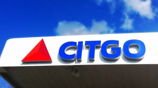 Ex-president of Citgo suffers mild heart attack in Venezuela jail