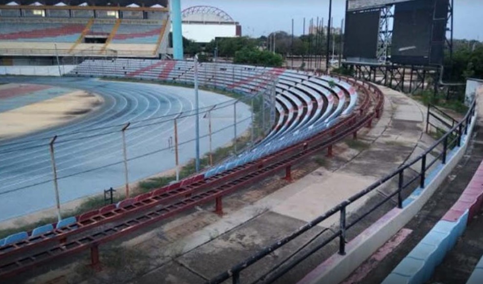 “Es como el mundo sin humanos”: Radiografía a la realidad de las instalaciones deportivas venezolanas (VIDEO)