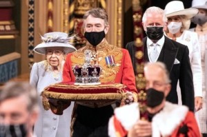 Un pronóstico agitó los medios de Reino Unido: “La monarquía británica podría desaparecer en dos generaciones”