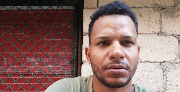 El rapero “El Osorbo” inicia huelga de hambre y sed en una cárcel de Cuba