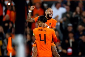Depay lideró goleada de Países Bajos a Gibraltar y se acercan al Mundial