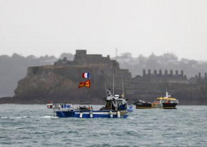 Londres pide a Francia que retire sus amenazas en el conflicto pesquero postBrexit